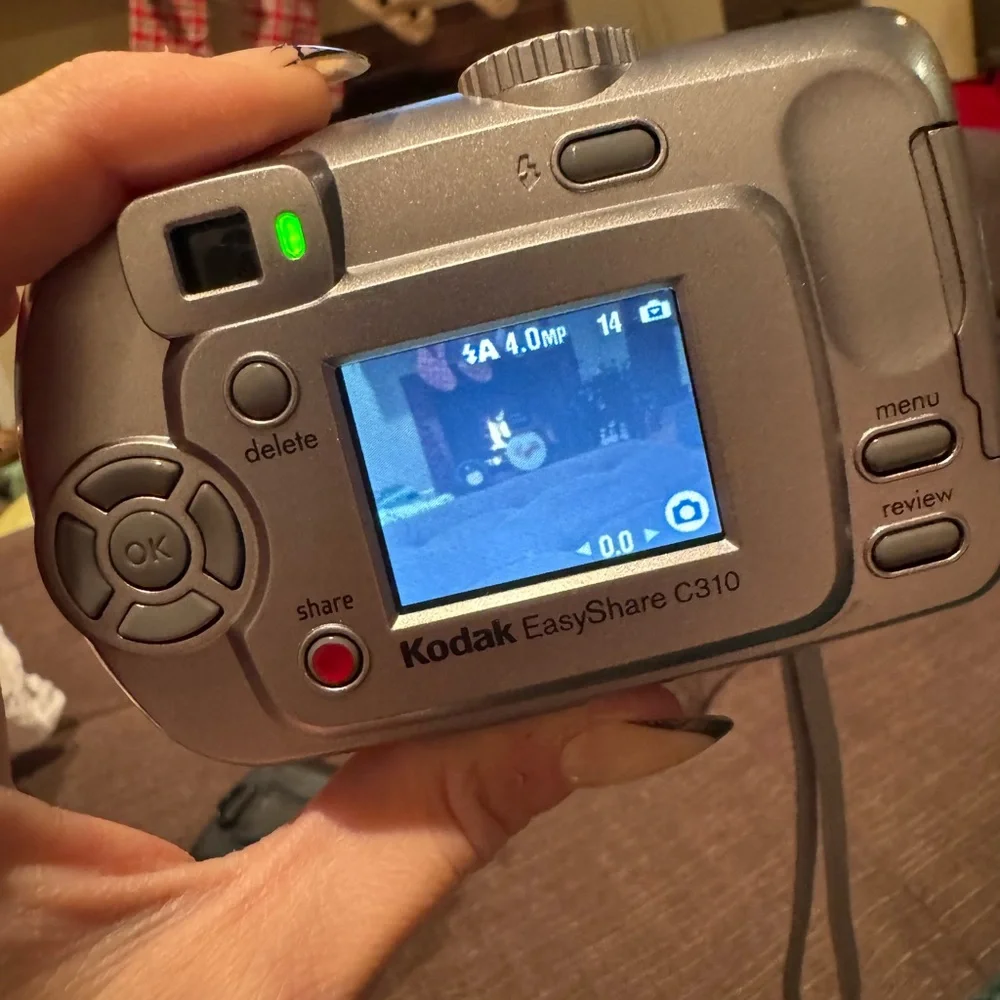 Kodak Silver Digital Camera - Picture 2 of 3